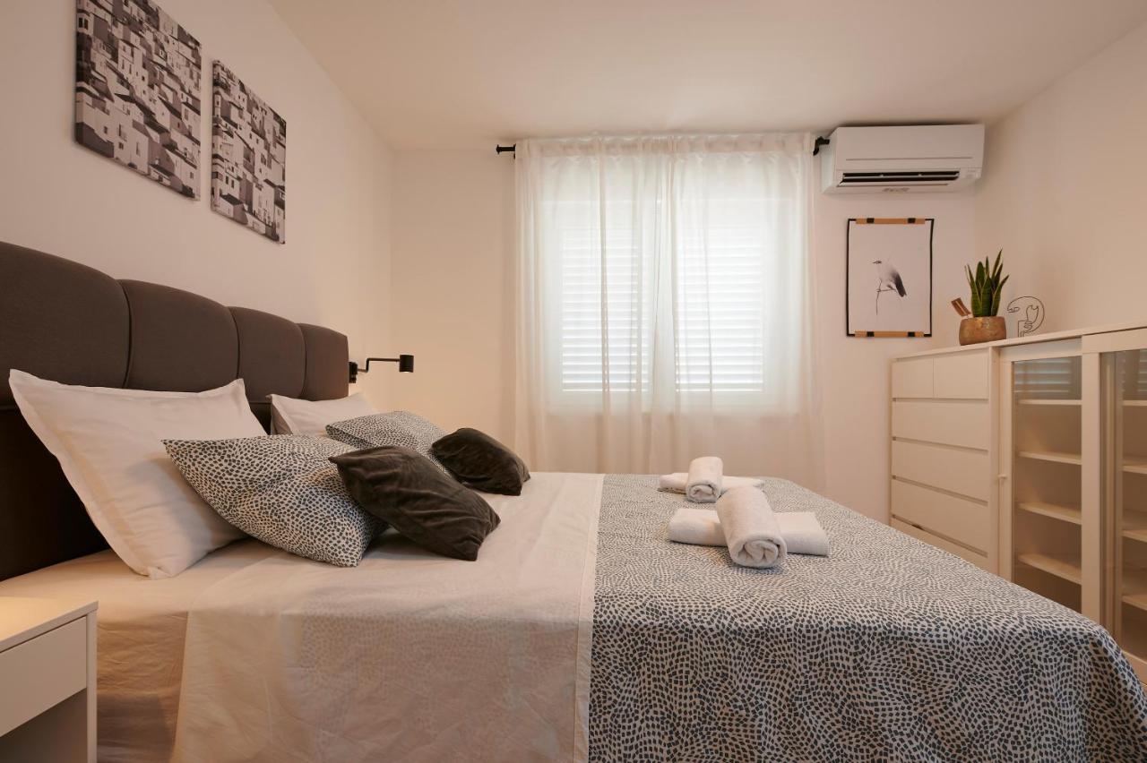 Apartman Miro - Center Of Trogir Ngoại thất bức ảnh